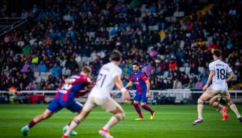 FC Barcelona vs Valencia (02:00 – 30/04) | Xem lại trận đấu
