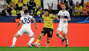 Dortmund vs PSG (02:00 – 02/05) | Xem lại trận đấu